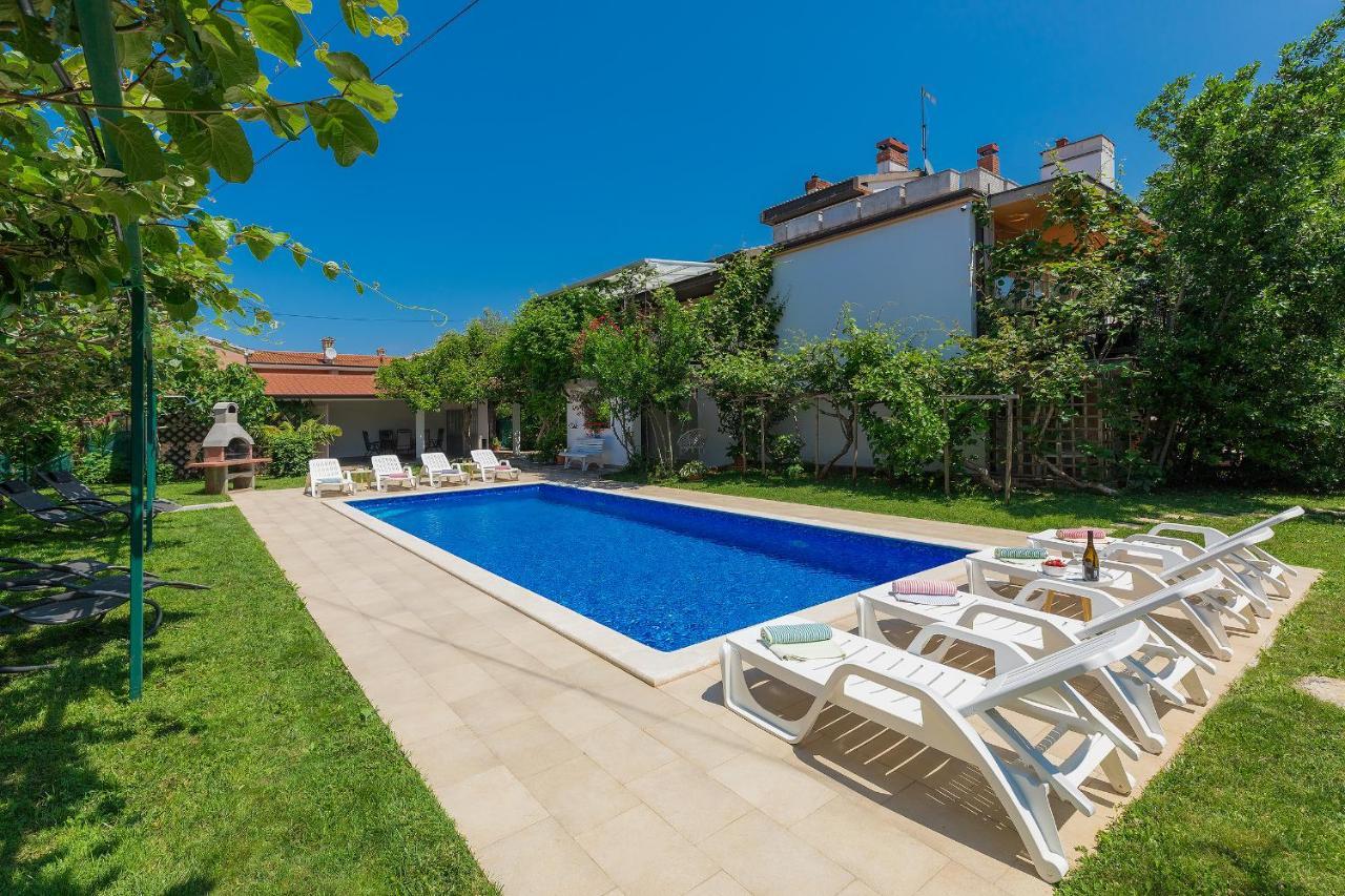 אומאג Villa Toni מראה חיצוני תמונה
