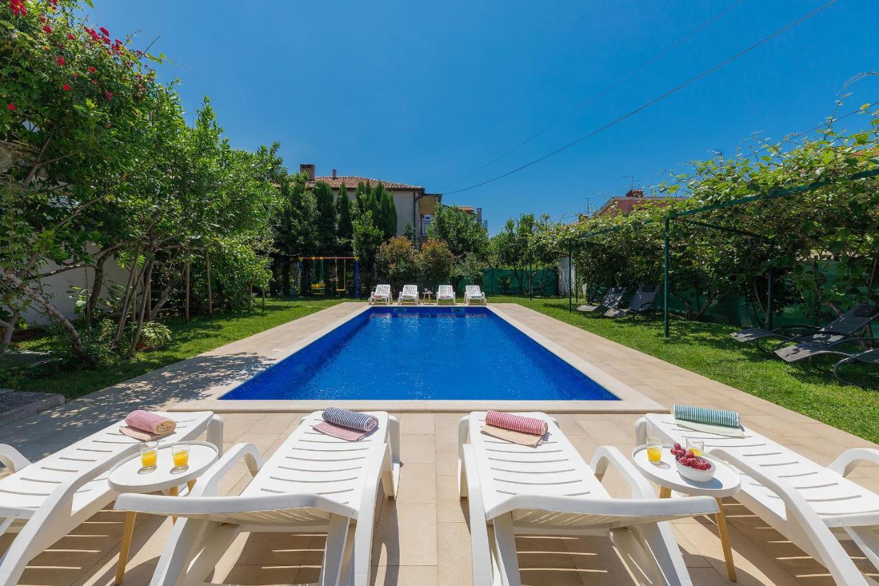 אומאג Villa Toni מראה חיצוני תמונה