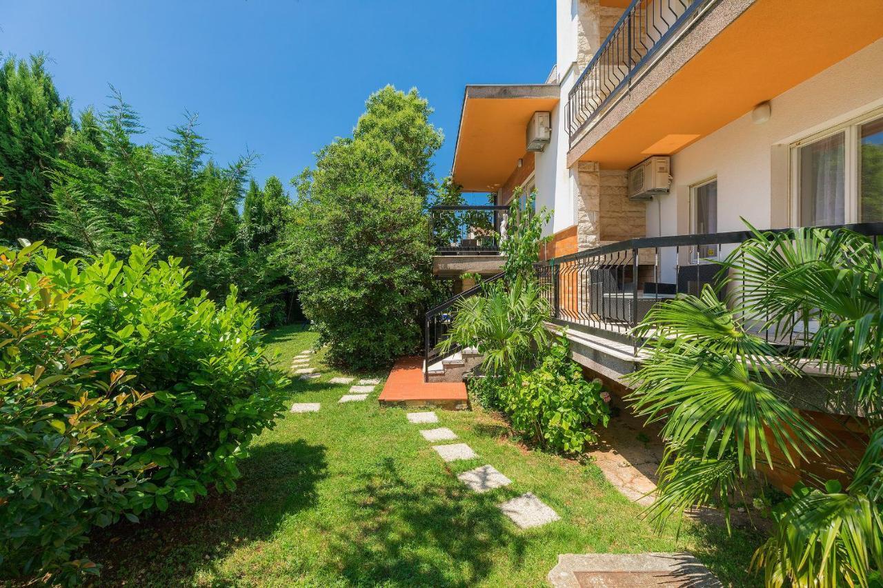 אומאג Villa Toni מראה חיצוני תמונה